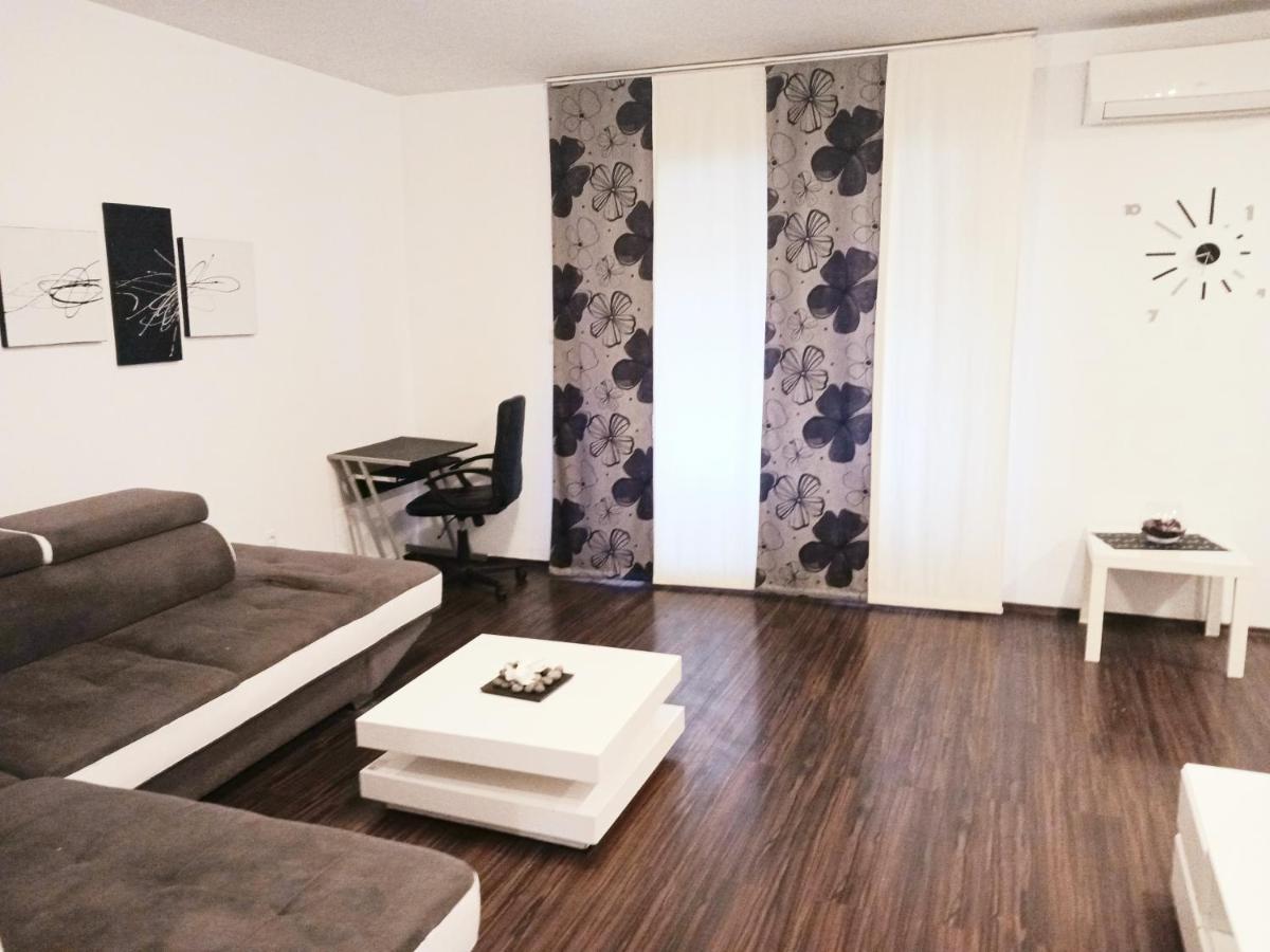 Апартаменты Familyhouse Пула Экстерьер фото